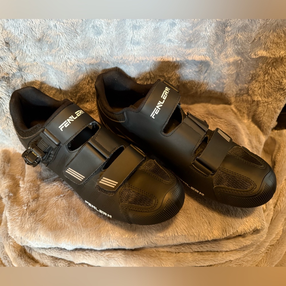 Men's Black Cycling Shoes